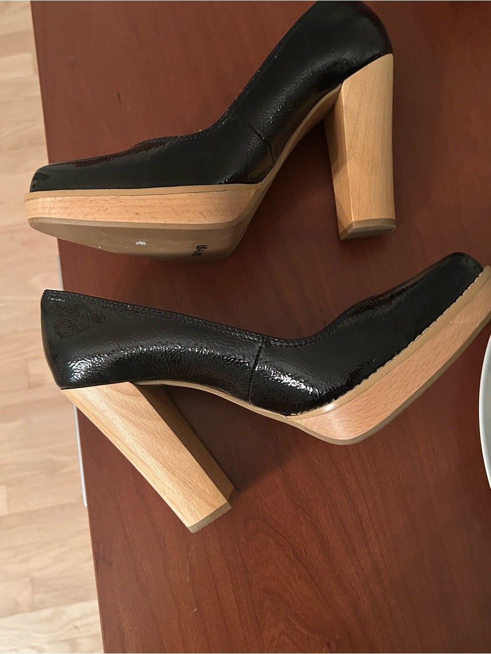 Michael Kors Classic Black Patent Platform Pump with Wood-Tone Block Heel - Picture 2 of 7